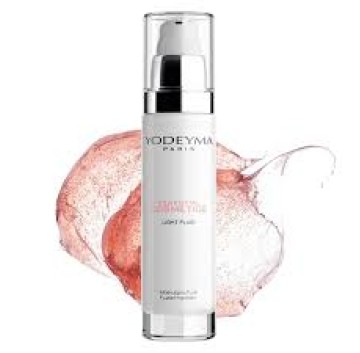 Essential Cosmetics Ligth Fluid