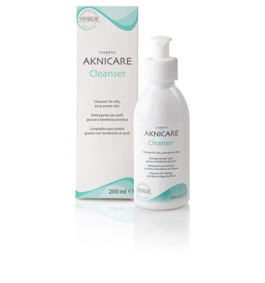 SYNCHROLINE AKNICARE CLEANSER