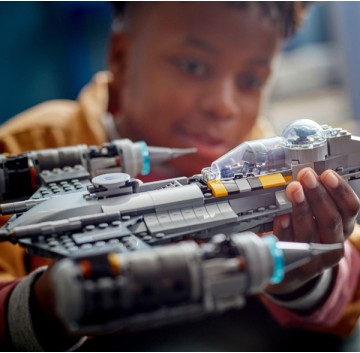 LEGO 75325 Mandalorian Starfigh.